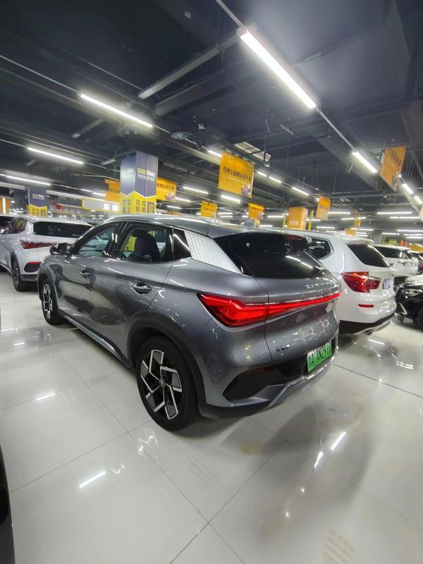 Légères machines de construction de voitures électriques d'occasion avec 2 moteurs